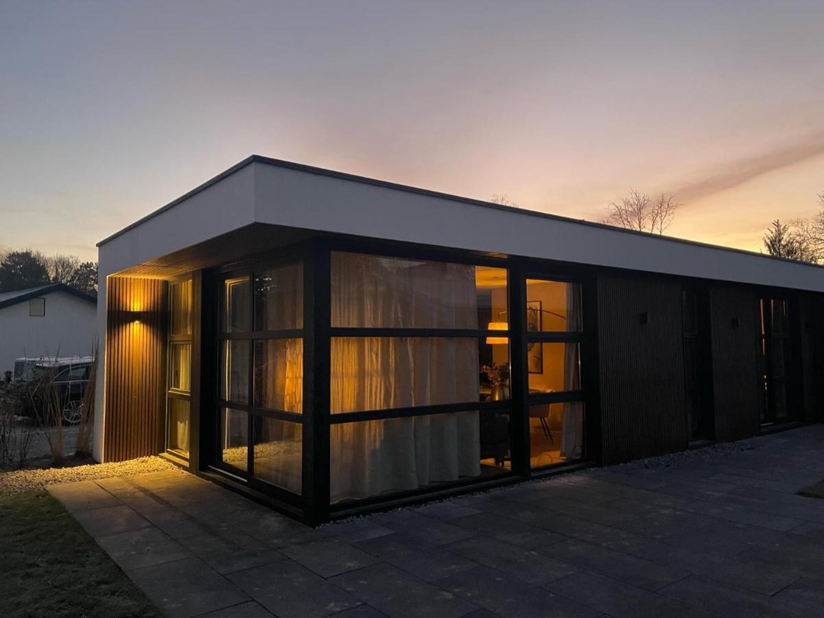 Edelhert, Moderne En Comfortabele Vakantiewoning Met Hottub! Ermelo Kültér fotó